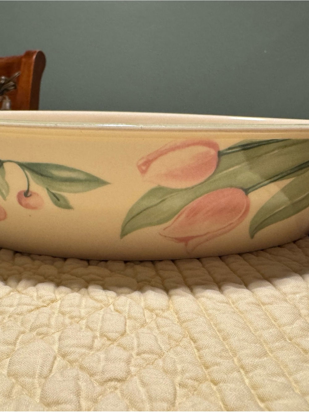 Vintage Pflatzgraff “Garden Party” pattern. Ceramic Bowl/oval Baker